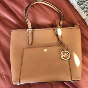 Beautiful Brand New Michael Kors Handbag